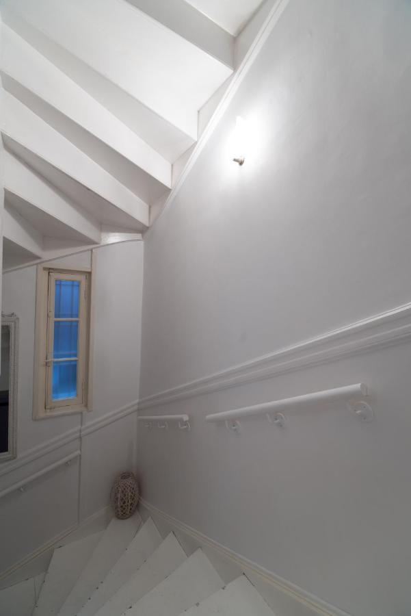 Apollonas Luxurious Apartments Athén Kültér fotó