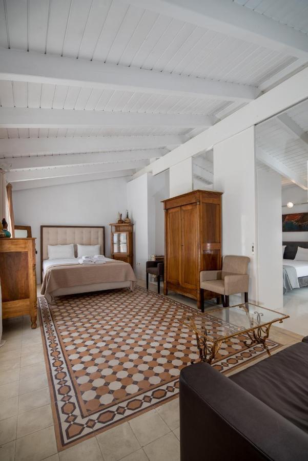 Apollonas Luxurious Apartments Athén Kültér fotó