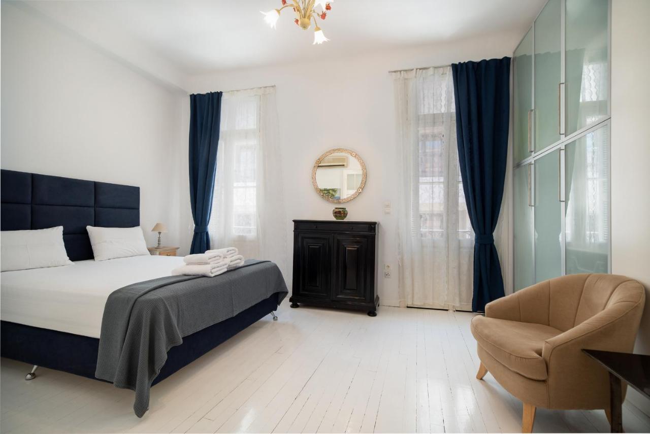 Apollonas Luxurious Apartments Athén Kültér fotó