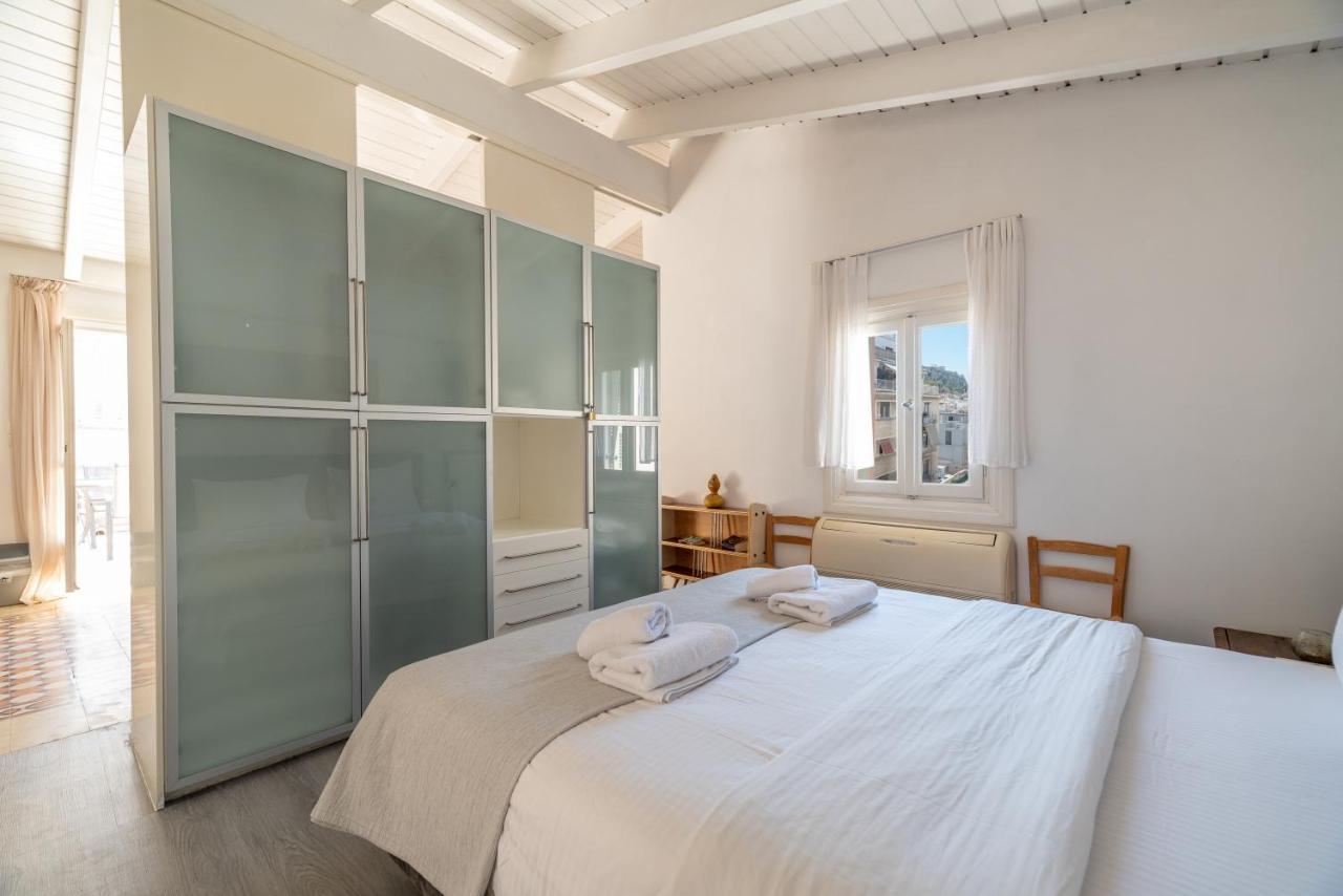 Apollonas Luxurious Apartments Athén Kültér fotó