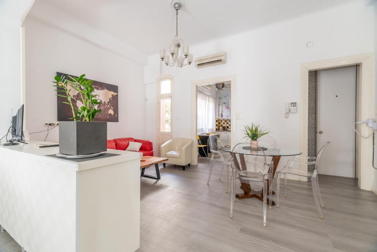 Apollonas Luxurious Apartments Athén Kültér fotó