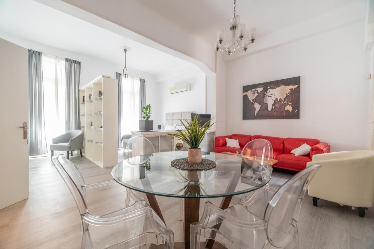 Apollonas Luxurious Apartments Athén Kültér fotó